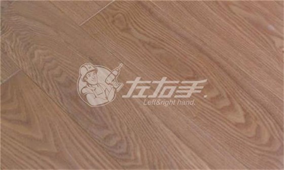 橡木和白蠟?zāi)灸膫€(gè)好