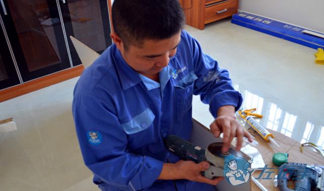 家具安裝收費(fèi)報(bào)價(jià)表是多少，家具安裝價(jià)格是多少錢