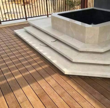 戶外竹木地板有很什么優(yōu)點？要怎么保養(yǎng)？