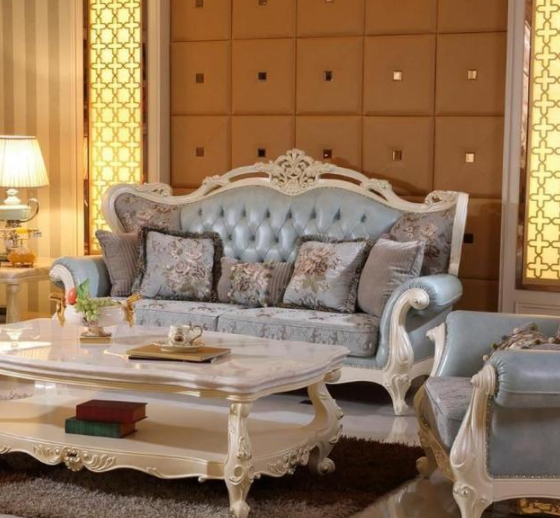 房間裝修設(shè)計(jì)師：客廳沙發(fā)定制需要注意哪些事項(xiàng)？