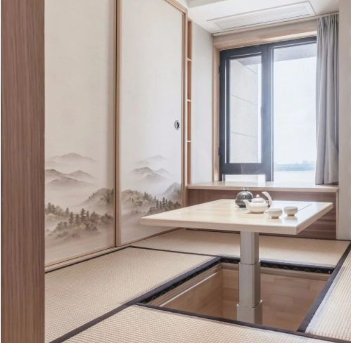 臥室衣柜布局：定制衣柜的優(yōu)勢有哪些？