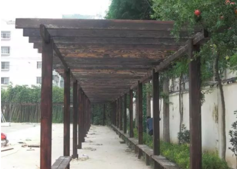 花架尺寸設(shè)計(jì)，防腐木花架的實(shí)用性