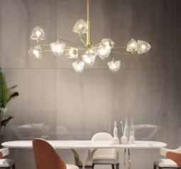 室內(nèi)客廳吊燈：客廳吊燈一定要裝嗎？用其他燈具裝飾頂部也能美觀