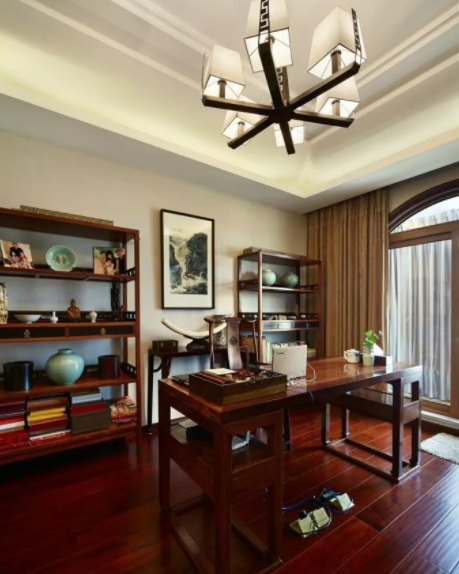 武漢家裝案例：現(xiàn)代中式家裝風(fēng)格 家具如果搭配？