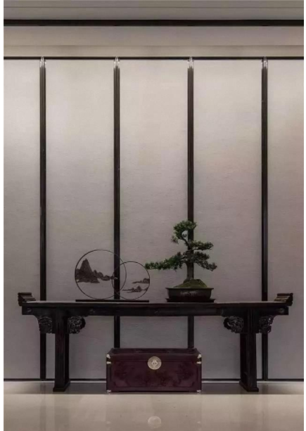 紅木家具品牌知識(shí)：紅木家具擺放大有講究，你學(xué)會(huì)了嗎