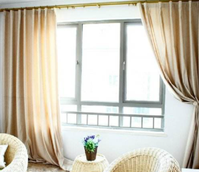 【窗簾布藝加盟】家裝室內(nèi)窗簾什么材質(zhì)比較好呢？